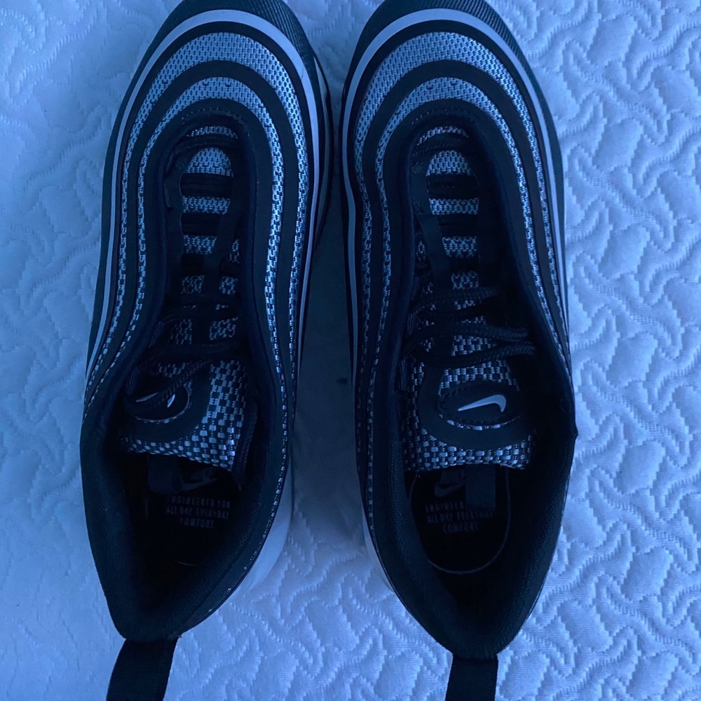 Nike Air Max 97